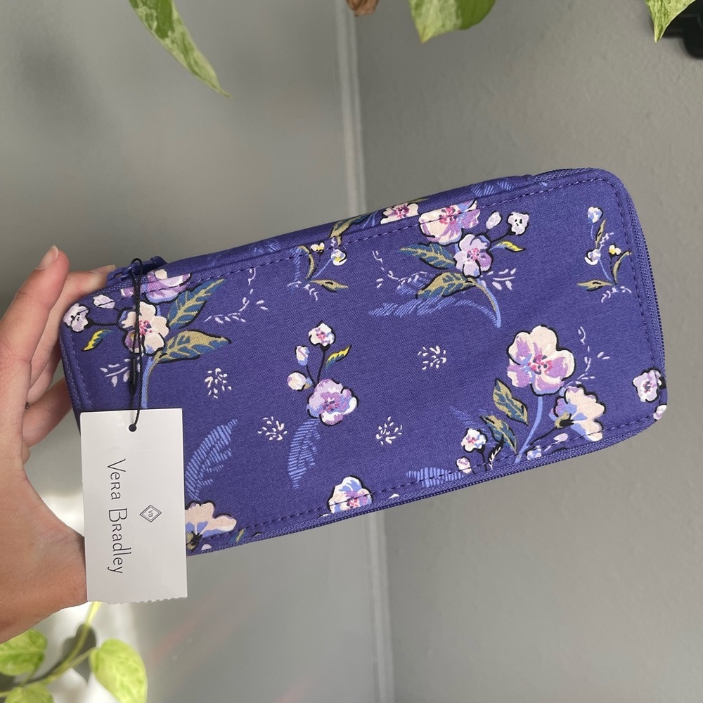 Vera Bradley pill organizer